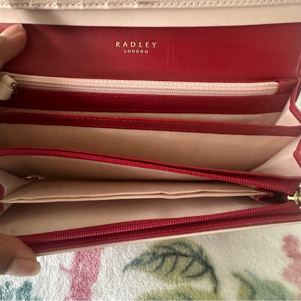 Radley London In Bloom Leather Wallet Red - Picture 8 of 10